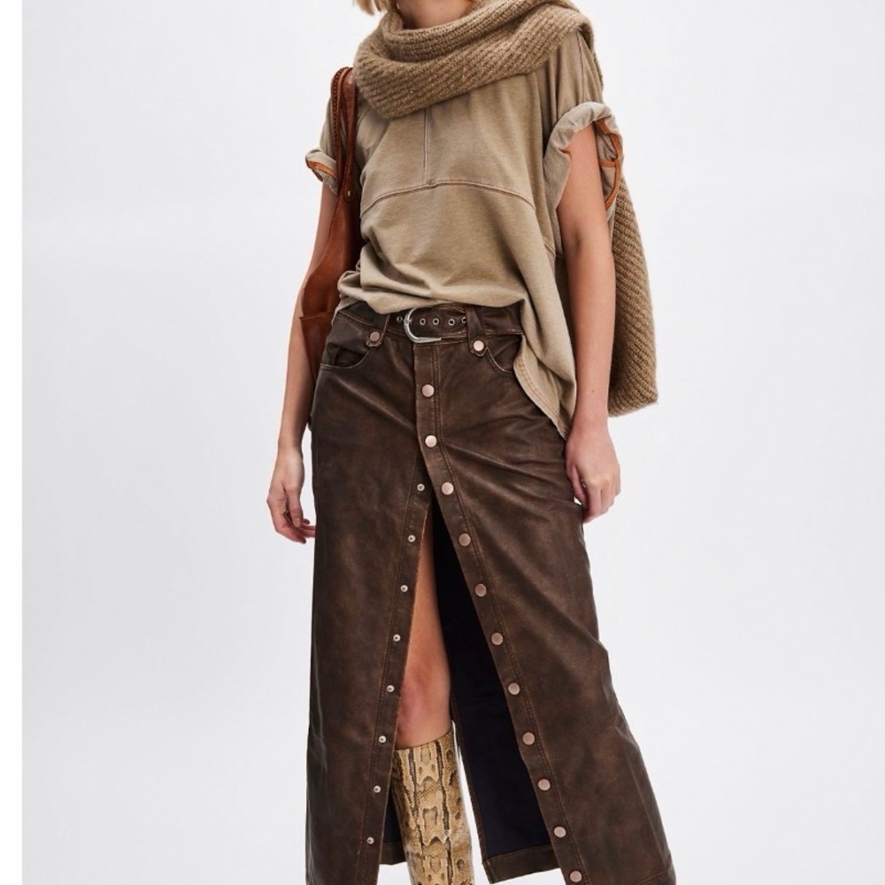 ✨Free People (NWT) Astoria Vegan Maxi Skirt Size 6✨